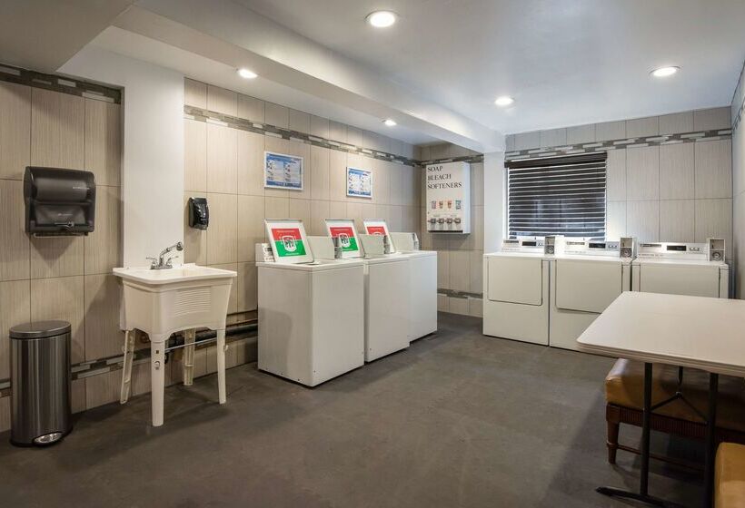 Surestay Plus Hotel By Best Western Reno Airport