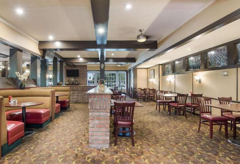 Surestay Plus Hotel By Best Western Reno Airport