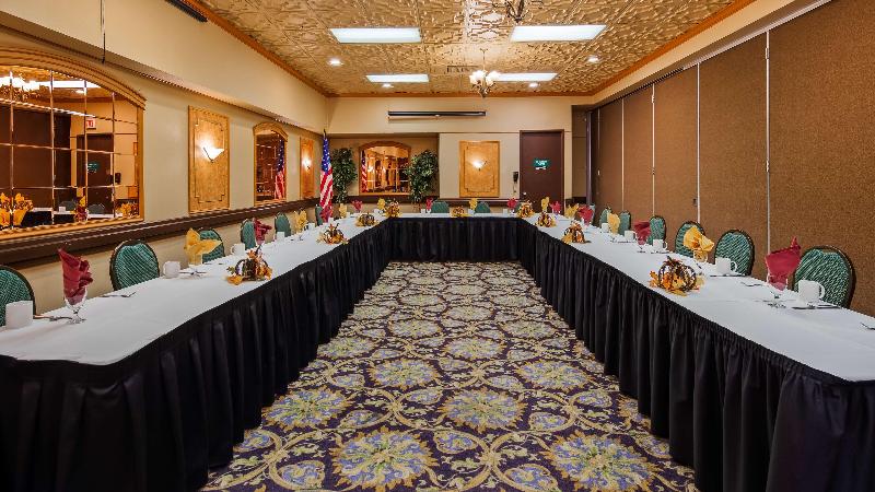 Surestay Plus Hotel By Best Western Reno Airport