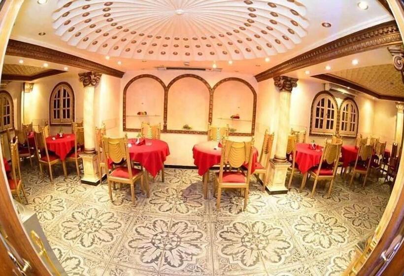 Fotos del hotel New Garden Palace:  15