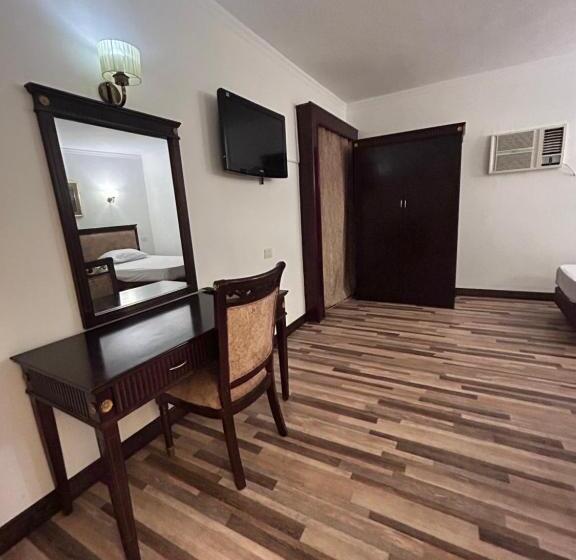 Fotos del hotel New Garden Palace:  7