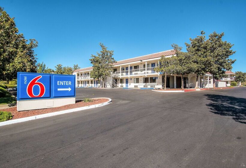 Motel 6 Redding, Ca  South
