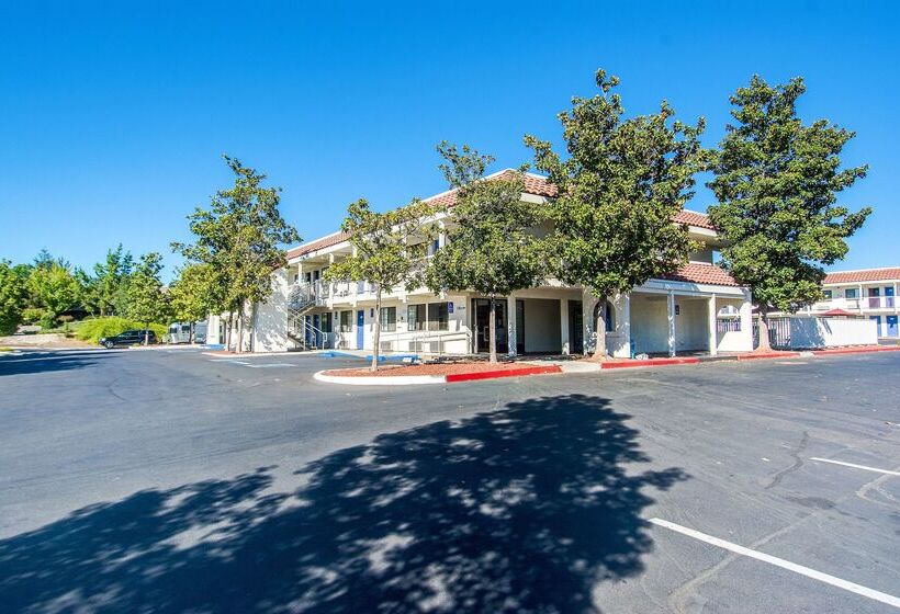Motel 6 Redding, Ca  South