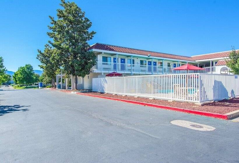 Motel 6 Redding, Ca  South