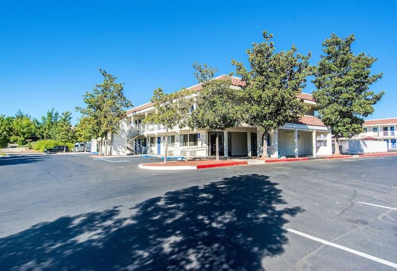 Motel 6 Redding, Ca  South