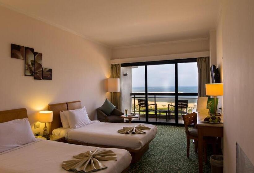 Plaza Hotel Alexandria