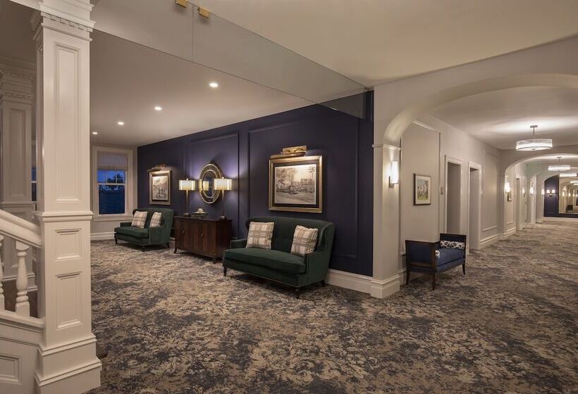 استراحتگاه Belleview Inn