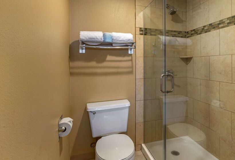 Best Western Plus Ocean View Resort