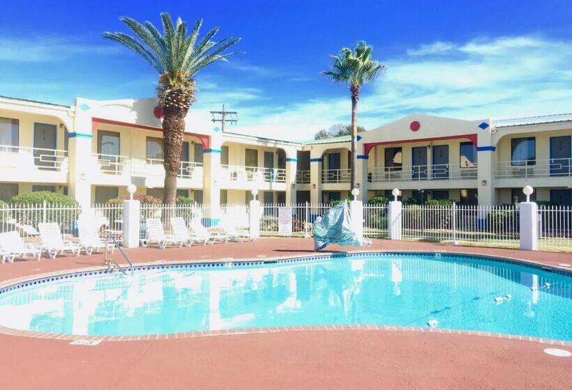 בית מלון כפרי Americas Best Value Inn Beaumont