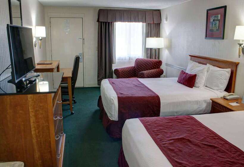فندق Baymont By Wyndham Grand Junction