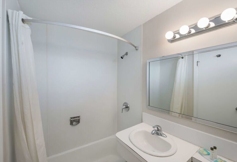 בית מלון כפרי Americas Best Value Inn Painted Post