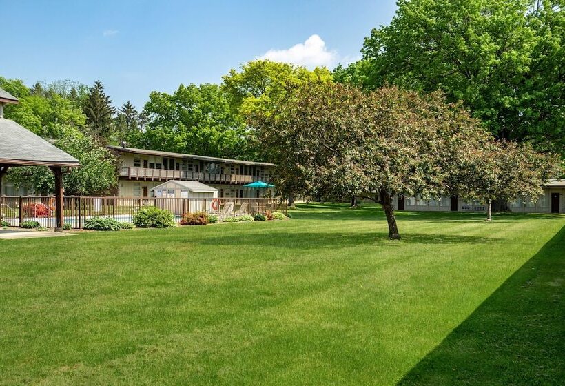 בית מלון כפרי Americas Best Value Inn Painted Post