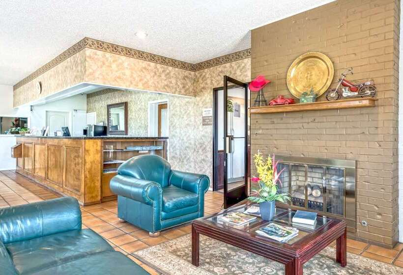 בית מלון כפרי Americas Best Value Inn Paris