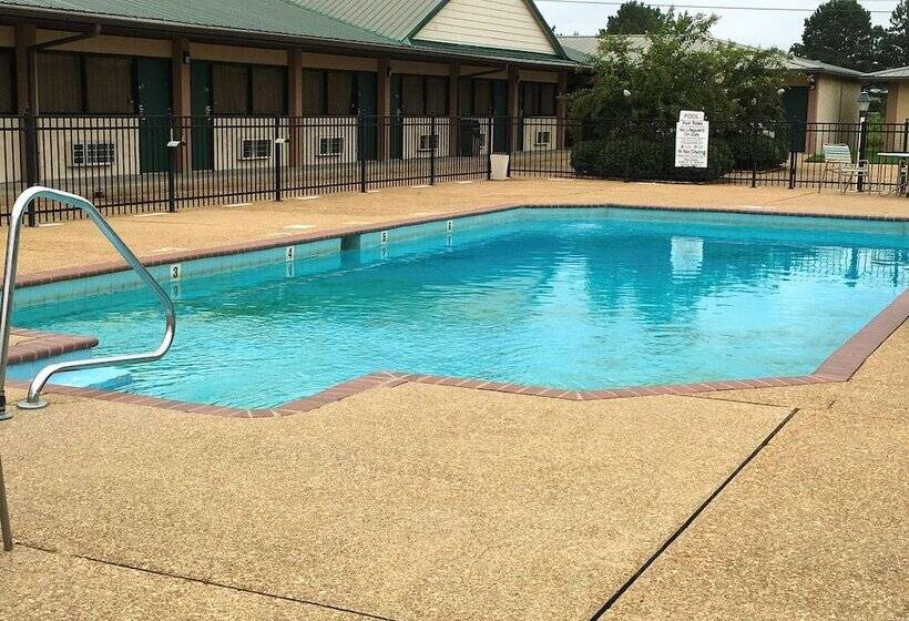 هتل America S Best Value Inn And Suites