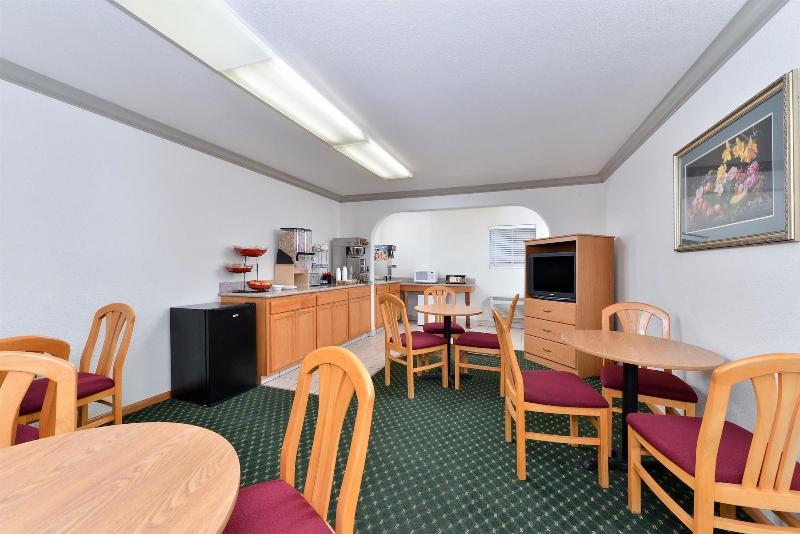 هتل Americas Best Value Inn Ukiah