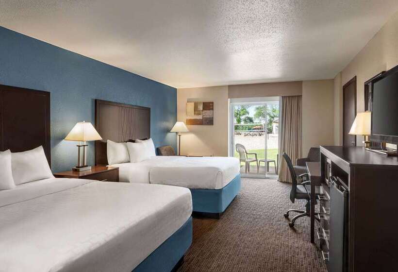 هتل Americinn By Wyndham La Crosse Riverfrontconference Center