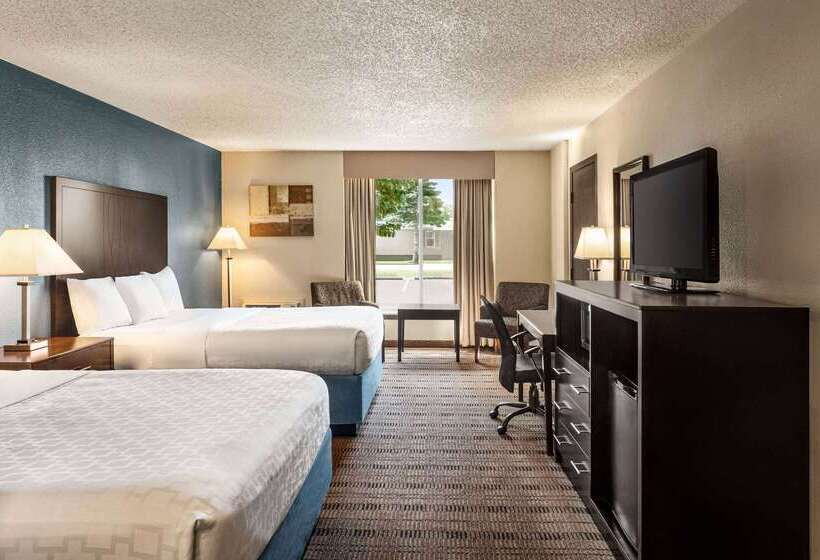 هتل Americinn By Wyndham La Crosse Riverfrontconference Center