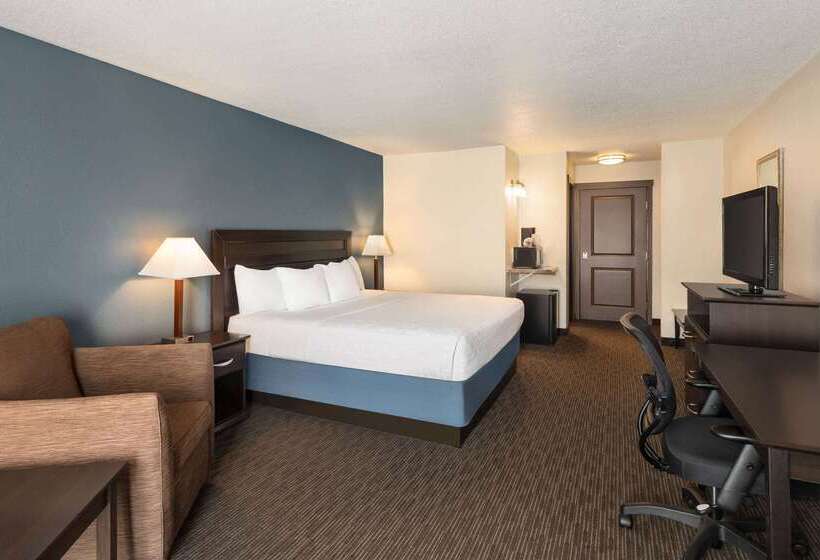 هتل Americinn By Wyndham La Crosse Riverfrontconference Center