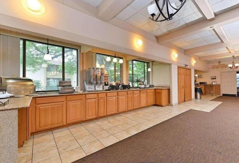 هتل Americinn By Wyndham La Crosse Riverfrontconference Center