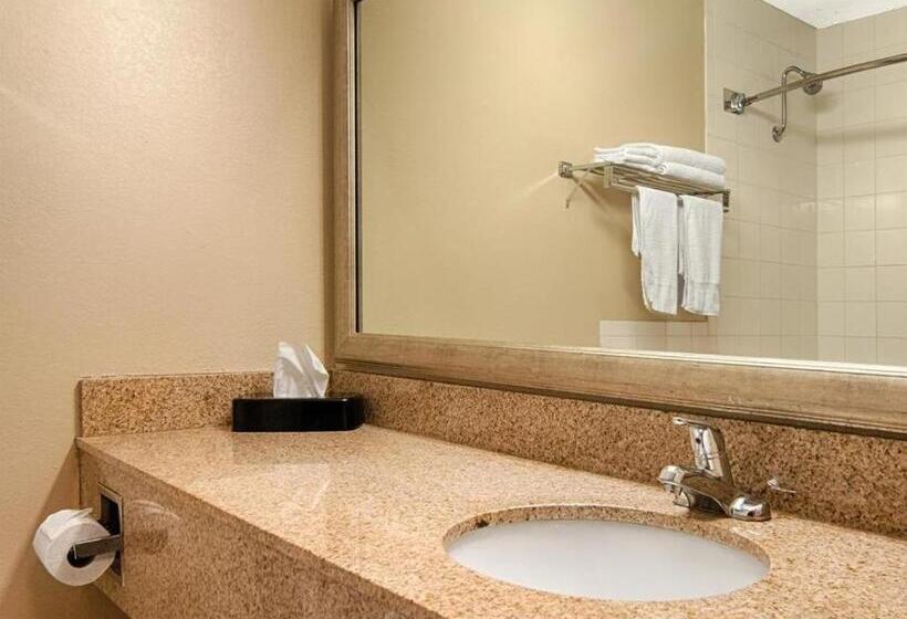 هتل Americinn By Wyndham La Crosse Riverfrontconference Center