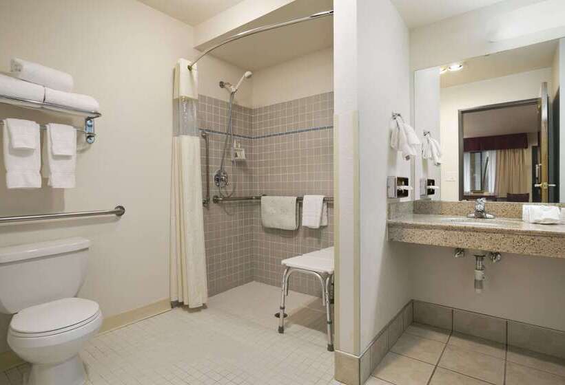 هتل Baymont By Wyndham Seattle/kirkland Wa