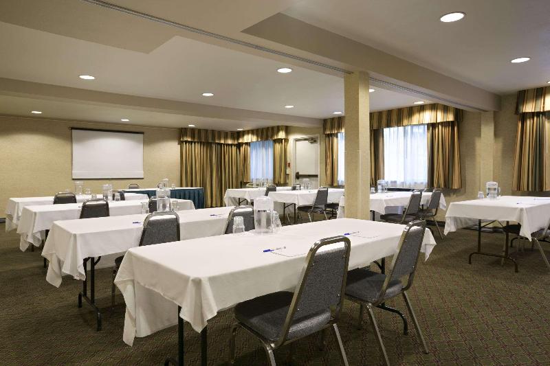 هتل Baymont By Wyndham Seattle/kirkland Wa