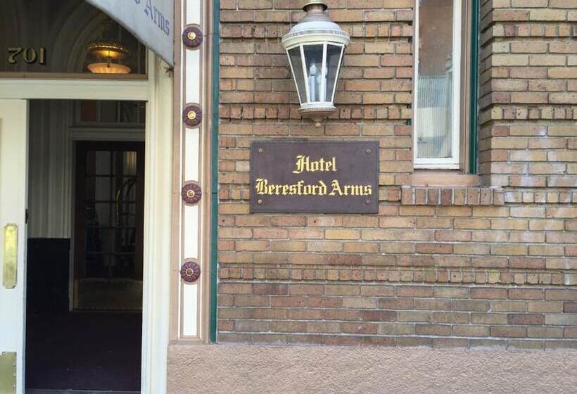 هتل Beresford Arms