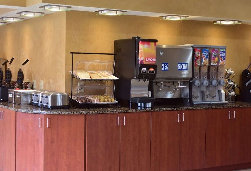 هتل Best Western Ambassador Inn & Suites