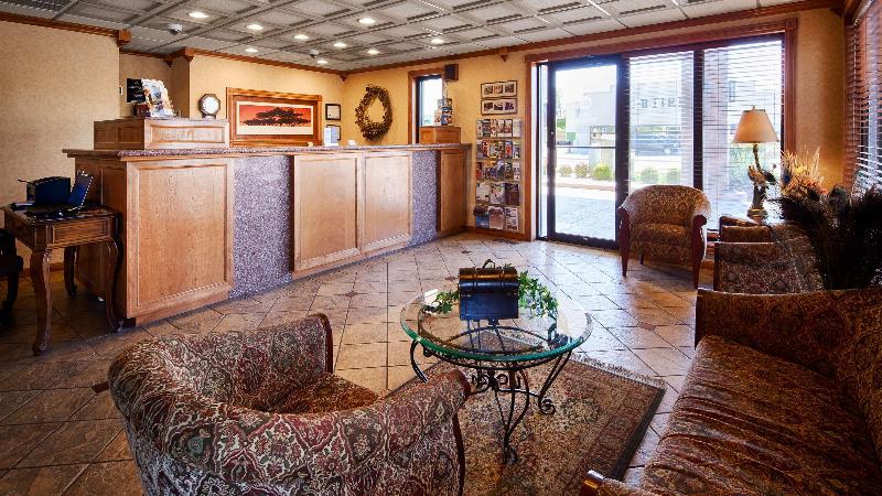 בית מלון כפרי Best Western Angus Inn