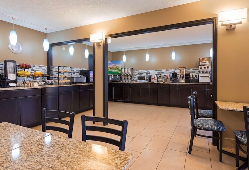 Отель Best Western Baraboo Inn