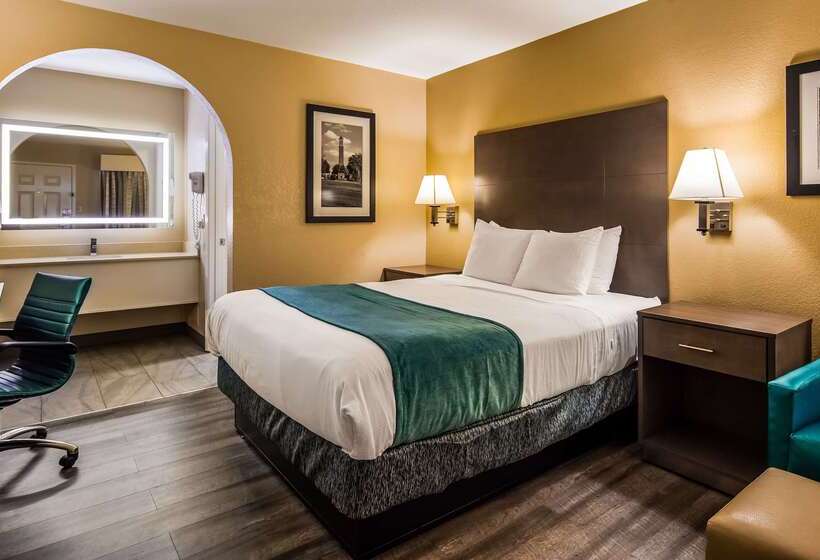 هتل Best Western Catalina Inn