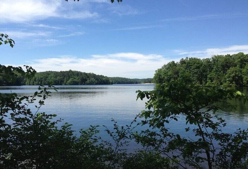 هتل Best Western Catalina Inn