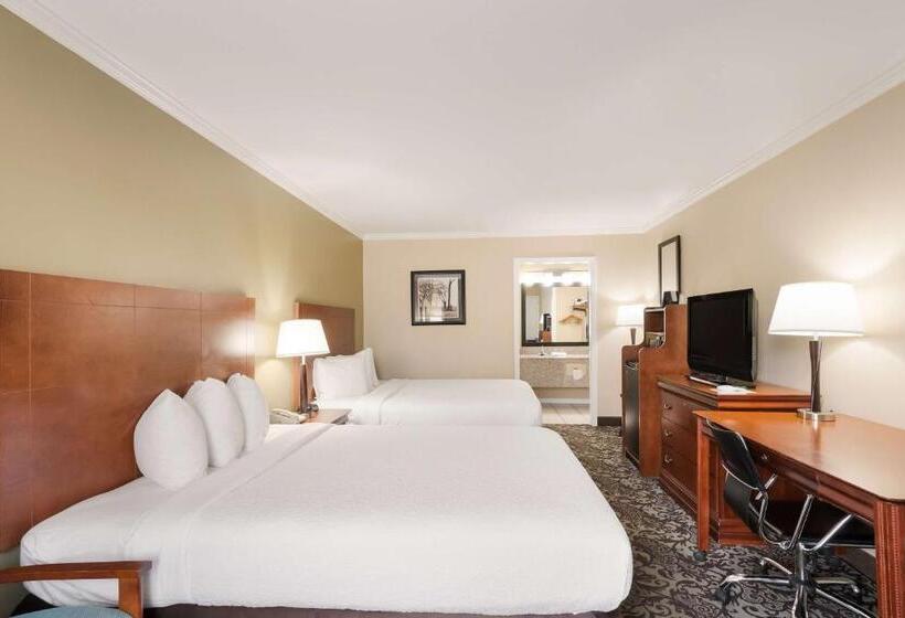 هتل Best Western Conway