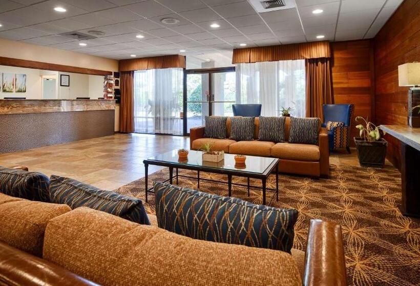 בית מלון כפרי Best Western Crossroads Inn