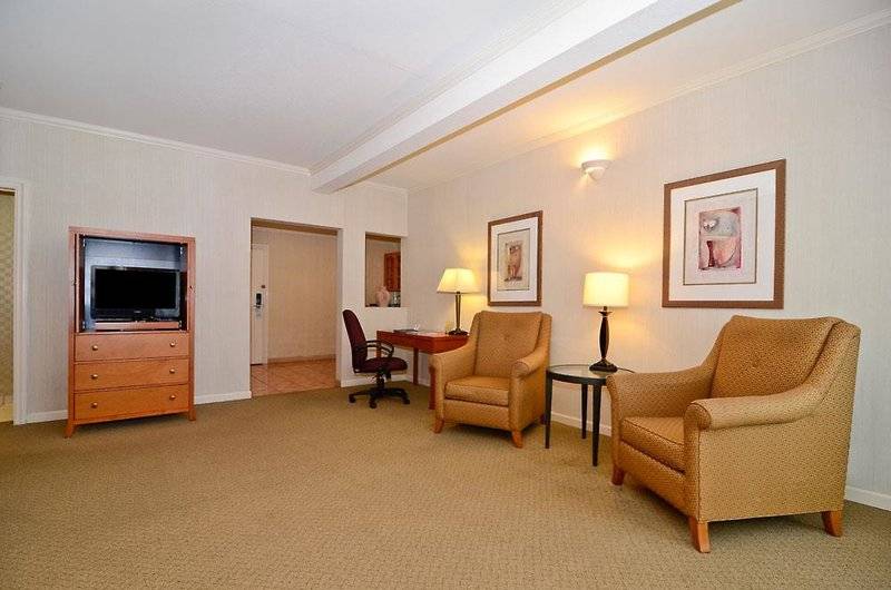 هتل Best Western De Anza Inn