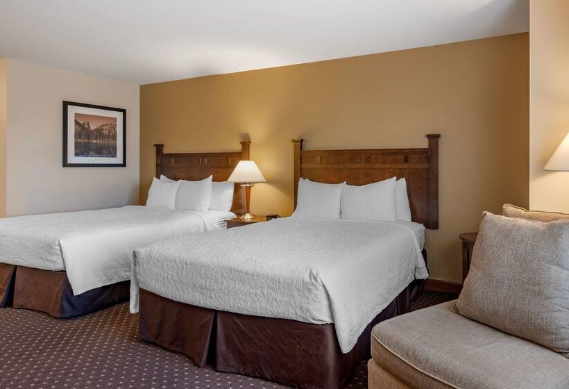 בית מלון כפרי Best Western Desert Inn