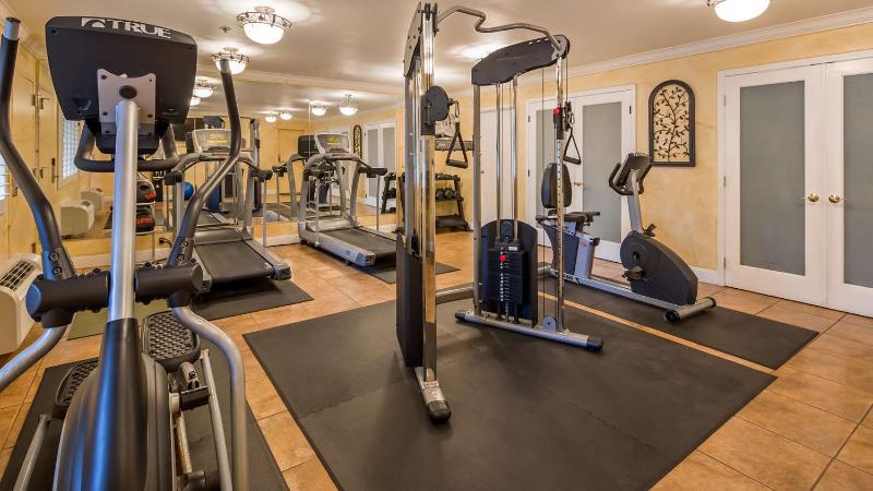 هتل Best Western Dry Creek Inn