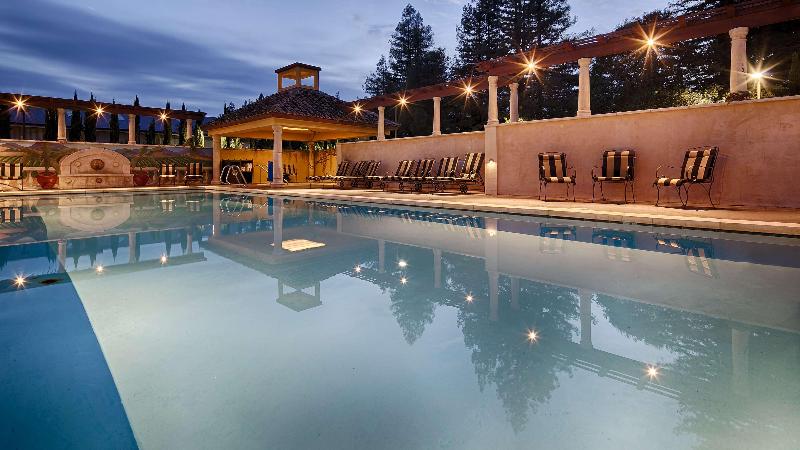 هتل Best Western Dry Creek Inn