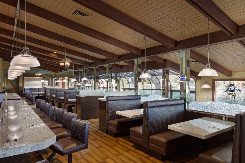 هتل Best Western Dry Creek Inn
