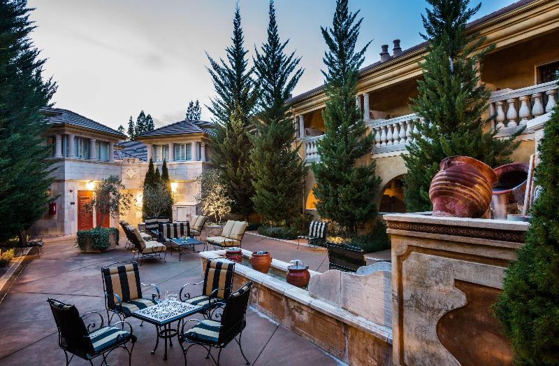 هتل Best Western Dry Creek Inn