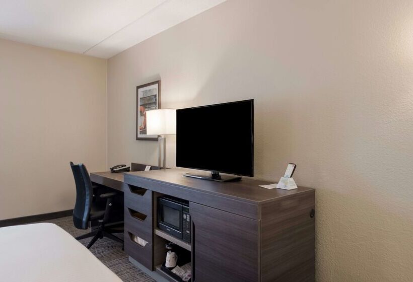 هتل Best Western Holiday Lodge