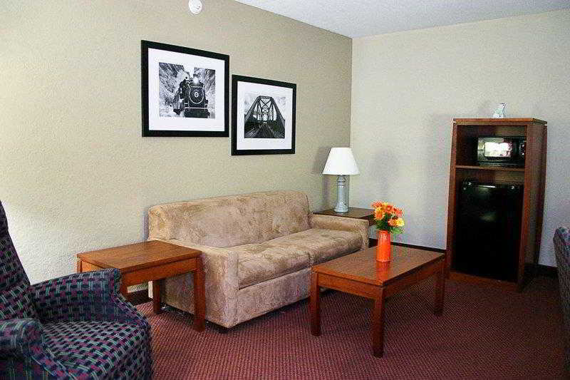هتل Best Western Hospitality House