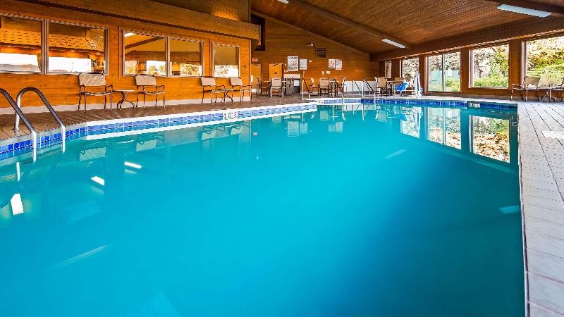 هتل Best Western Maritime Inn