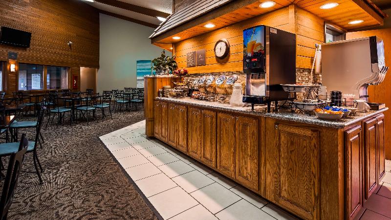 هتل Best Western Maritime Inn