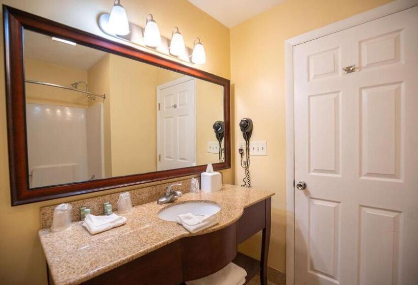 هتل Best Western Of Lake George