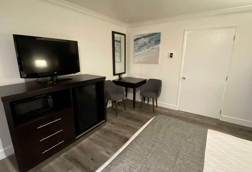 هتل Best Western Park Crest Inn