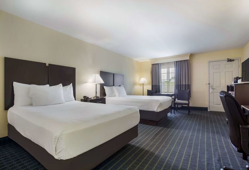 בית מלון כפרי Best Western Parkside Inn