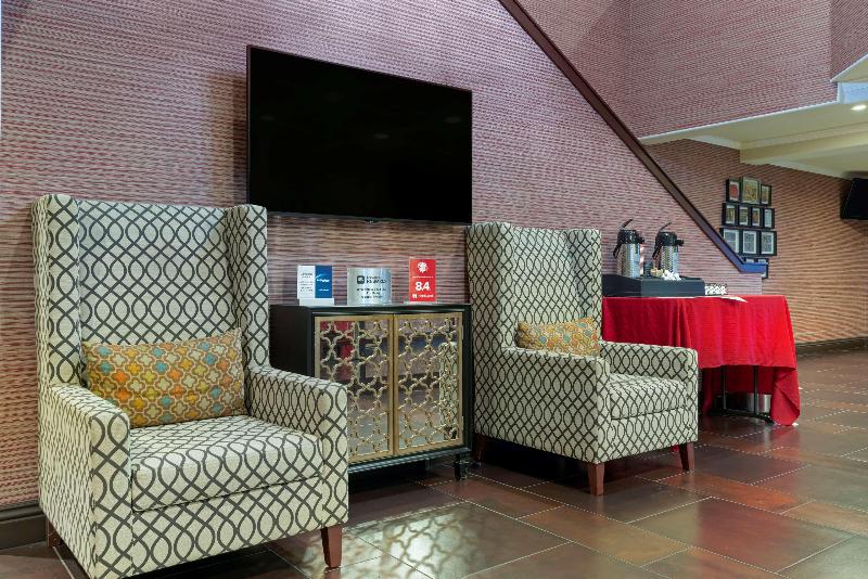 فندق Best Western Plus Brookside Inn