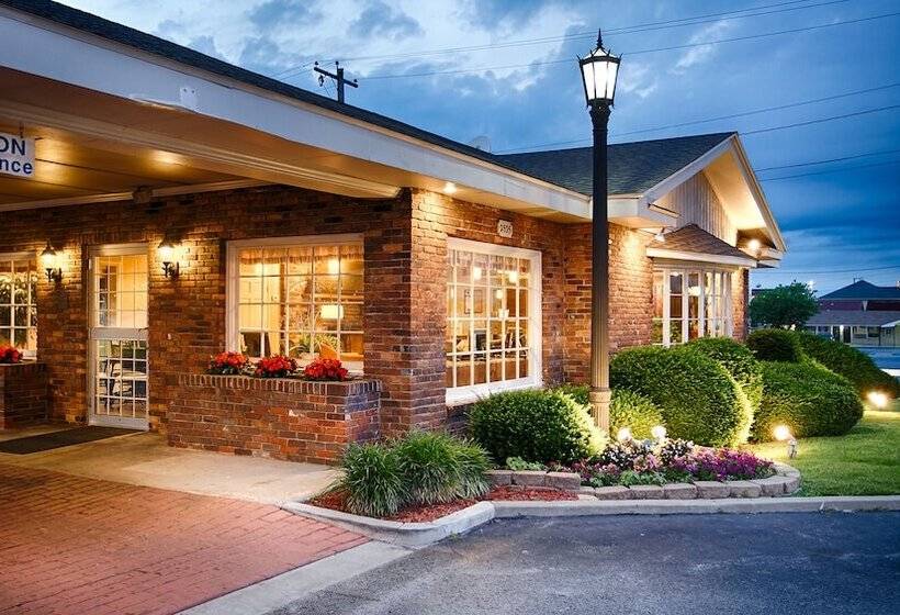 هتل Best Western Coach House