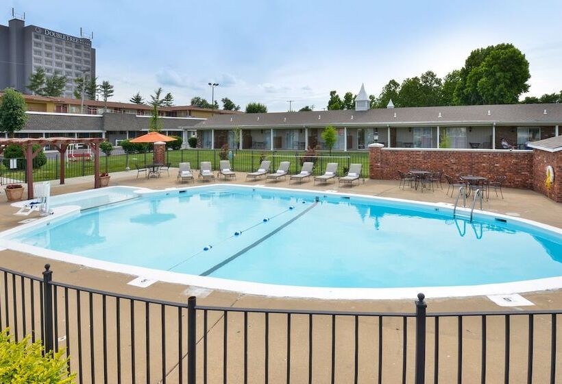 هتل Best Western Coach House